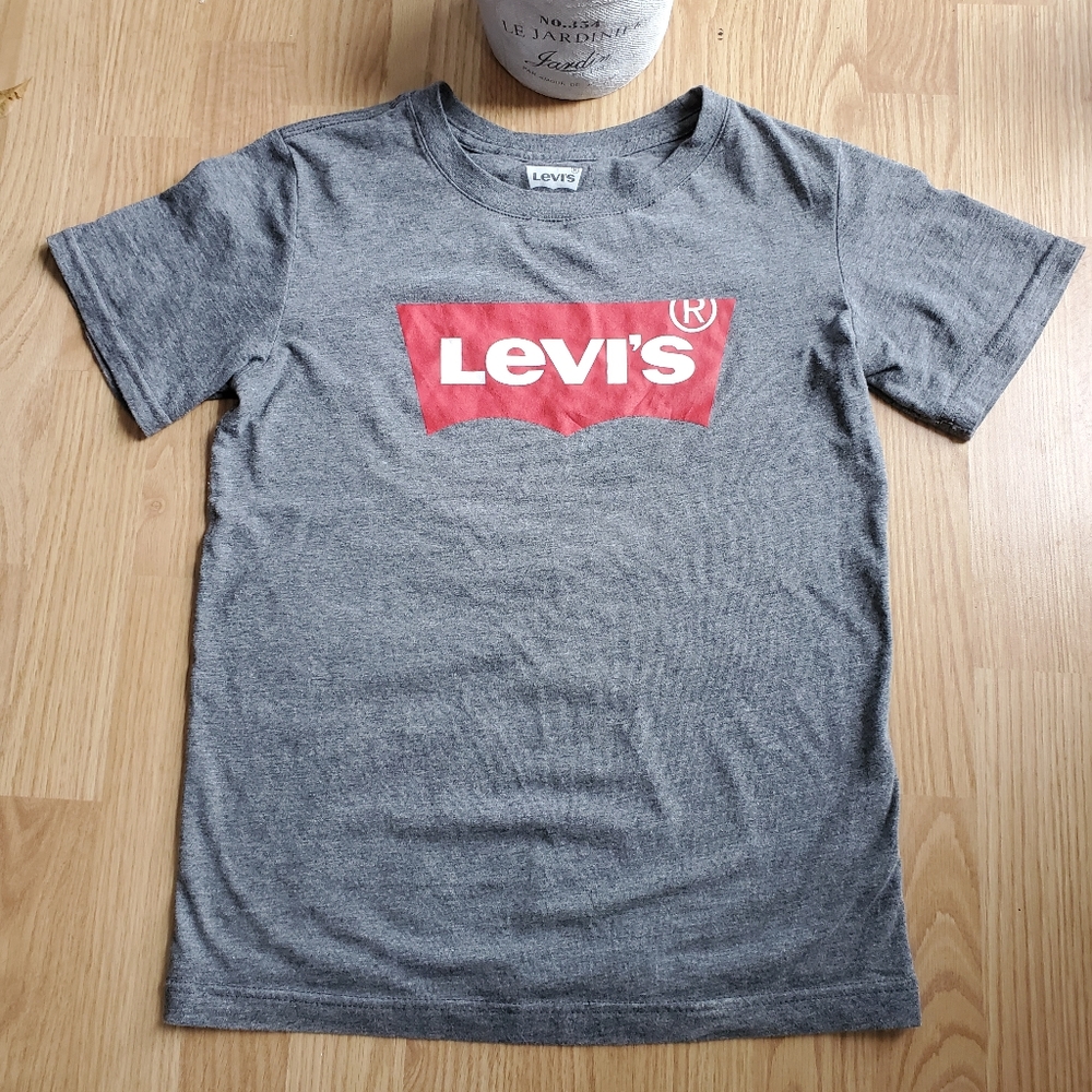 🤟 5/$25 Levi's Tee